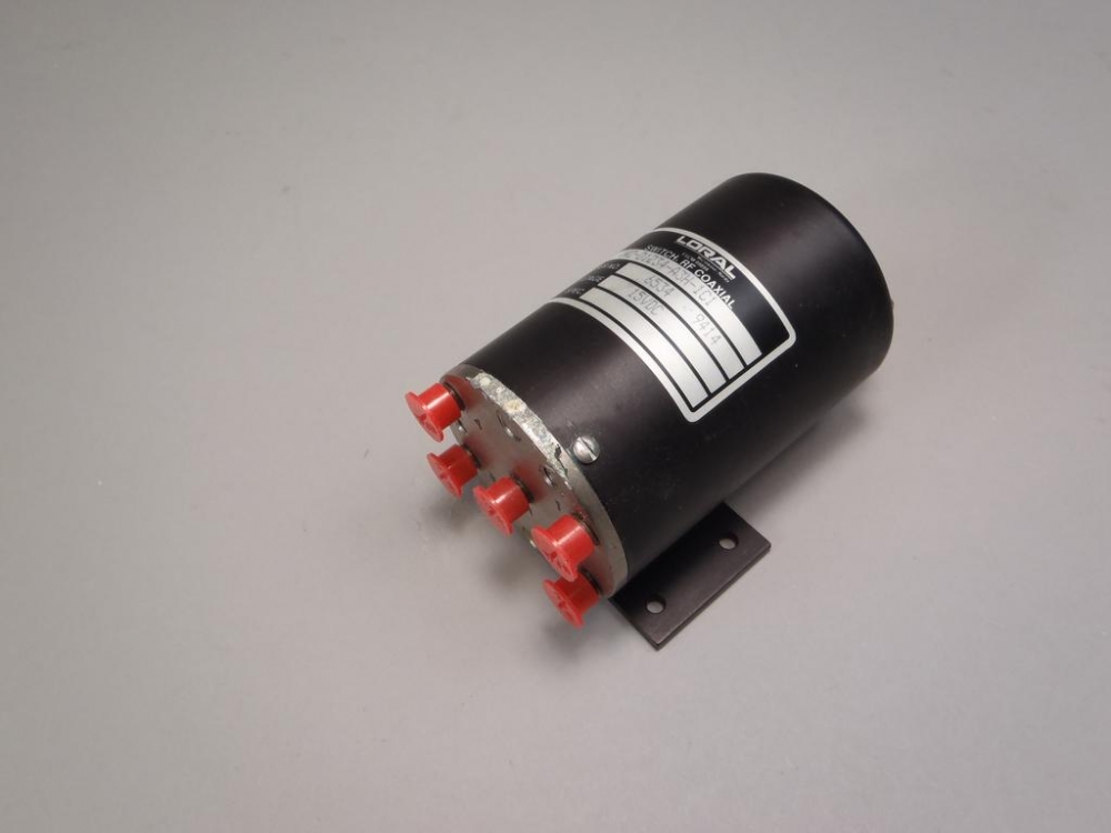 Loral RF Coaxial Switch 042D1234A3H1C1 New with Shelf Wear Mavin