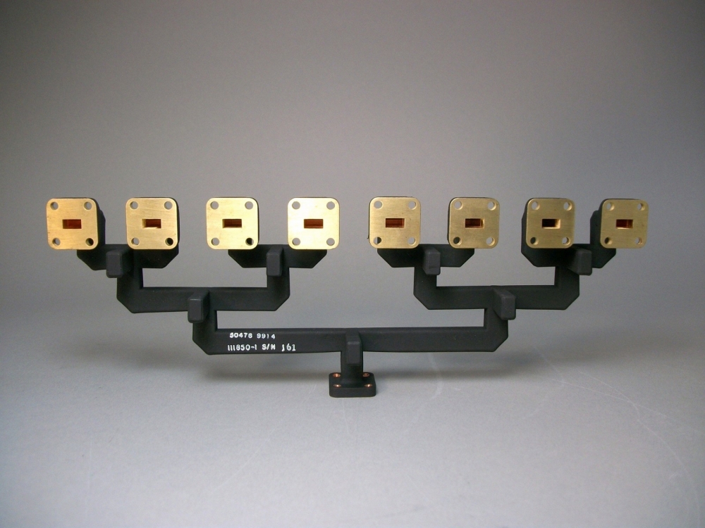 General Dynamics Microwave Waveguide 8 Port Splitter 26 5 40 Ghz General Dynamics Microwave Waveguide 8 Port Splitter 26 5 40 Ghz 111850 1 New