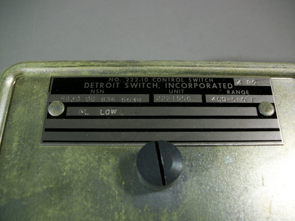 Detroit Switch 22210NL2221556 Control Switch NSN 5930008366639 New