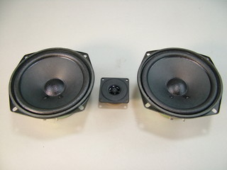 Dual Woofer Design