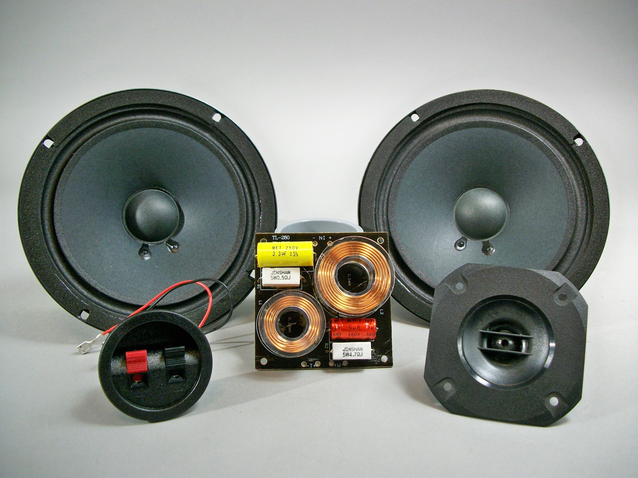 Cerwin Vega Center Channel Speaker Kit Mavin the store