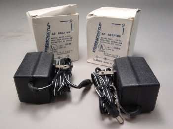 Lot of (2) Steroschuttle AC Adaptor 51-110-01 9V 100ma -New old Stock